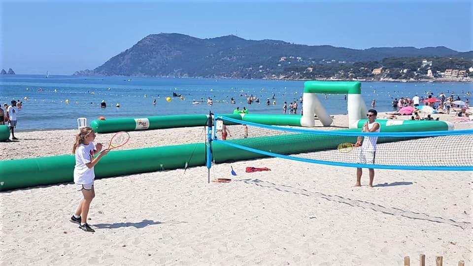 Studio Le Monroe Les Pieds Dans L'Eau 10 M De La Mer لا سين سور مير المظهر الخارجي الصورة